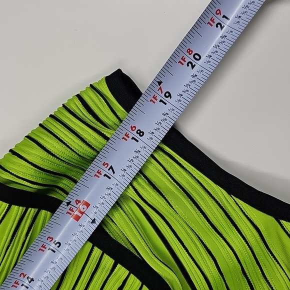 Multiples Neon Green and Black Striped - Picture 7 of 9